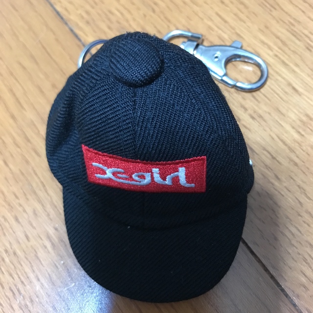 NEW ERA(ニューエラー)のx-girl new era コラボキーホルダー レディースのファッション小物(キーホルダー)の商品写真