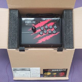 Team Mad Catz Arcade FightStick アケコン(その他)