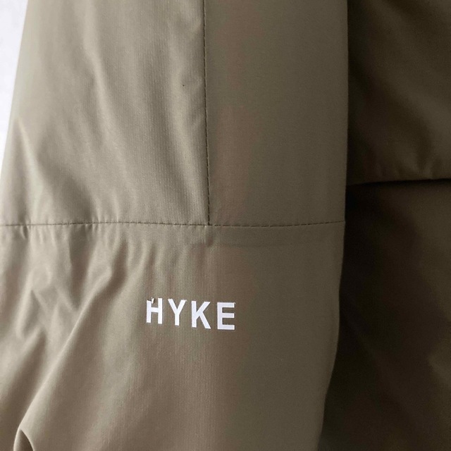 HYKE(ハイク)のHYKE EXCLUSIVE for SUPER A MARKET レディースのジャケット/アウター(ダウンジャケット)の商品写真