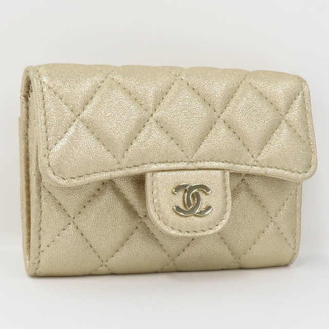 CHANEL カードケース マトラッセ レザー ゴールド AP0214