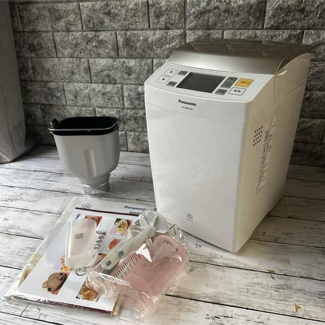 安心の定価販売 Panasonic ホームベーカリー SD-RBM1001 yatesrealty.com