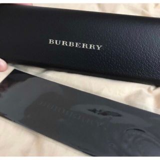 バーバリー(BURBERRY)のバーバリー　メガネケース（メガネ拭き無し）(サングラス/メガネ)