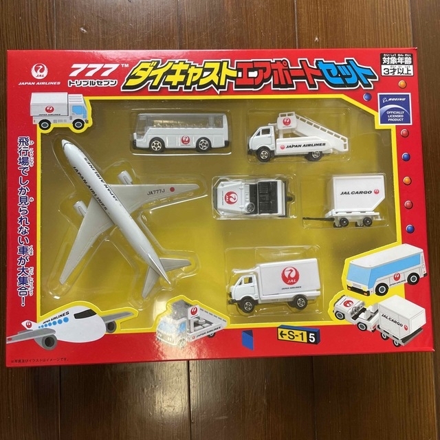 JAL(日本航空)(ジャル(ニホンコウクウ))の777 ダイジャストエアポートセット エンタメ/ホビーのおもちゃ/ぬいぐるみ(ミニカー)の商品写真