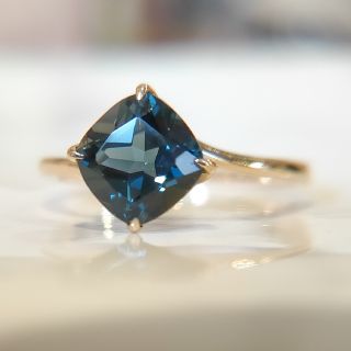 STAR JEWELRY - スタージュエリー k18 ロンドンブルートパーズ リング STAR JEWELRY - スタージュエリー k18 ロンドンブルートパーズ リング