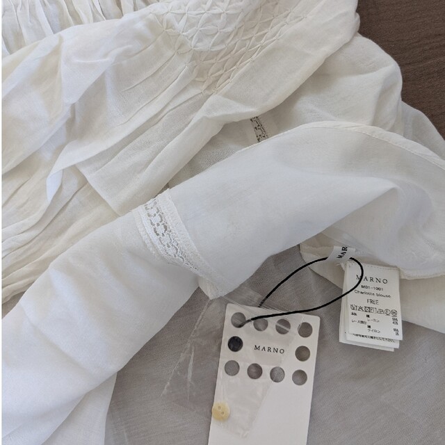 MARNO Charlotte blouse 丸林広奈さん senezroofing.com