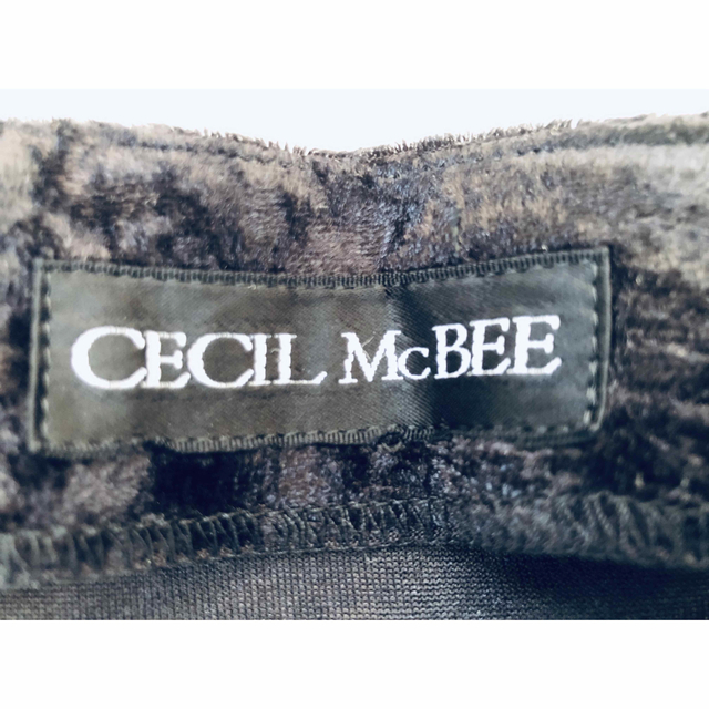 CECIL McBEE(セシルマクビー)のCECIL McBEE     ベルベット　トップス　9号 レディースのトップス(カットソー(長袖/七分))の商品写真