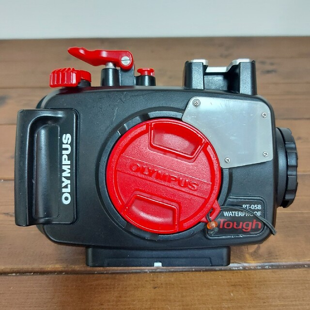 プチギフト OLYMPUS PT-058 WATERPROOF Tough TG-5用 - デジタルカメラ