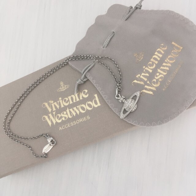 Vivienne Westwood(ヴィヴィアンウエストウッド)の正規品！ヴィヴィアンウエストウッド ネックレス レディースのアクセサリー(ネックレス)の商品写真