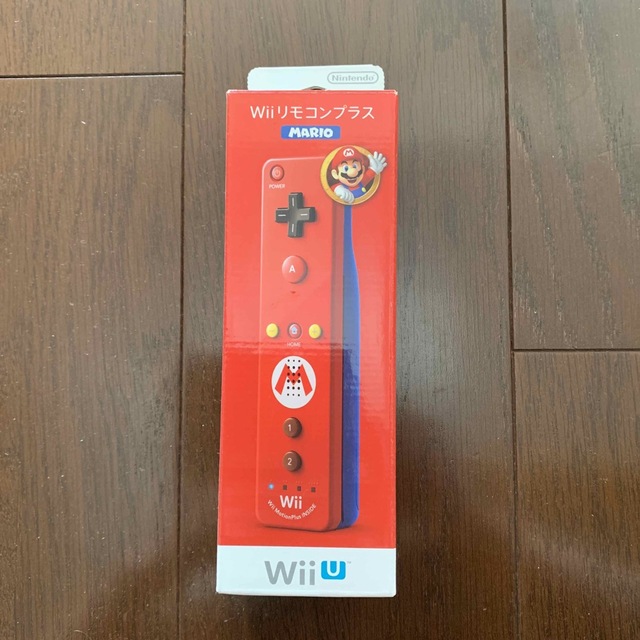 Wii(ウィー)のWiiリモコンプラス　マリオ エンタメ/ホビーのゲームソフト/ゲーム機本体(その他)の商品写真