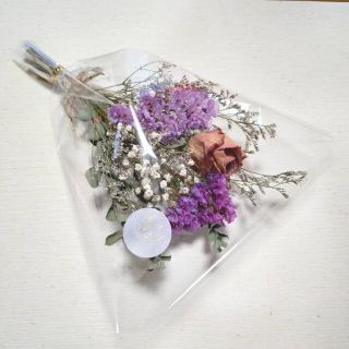 SALE☆薔薇とかすみ草のドライフラワーアレンジメント　スワッグ(ドライフラワー)