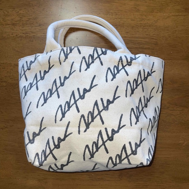 WTW(ダブルティー)のダブルティー WTW ECO BEACH TOTE S トート バッグ  レディースのバッグ(トートバッグ)の商品写真