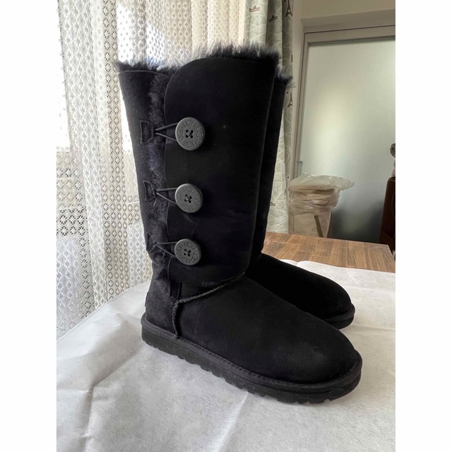 UGG - UGG ウィメンズ BAILEY BUTTON TRIPLET 1873 US6の通販 by an's