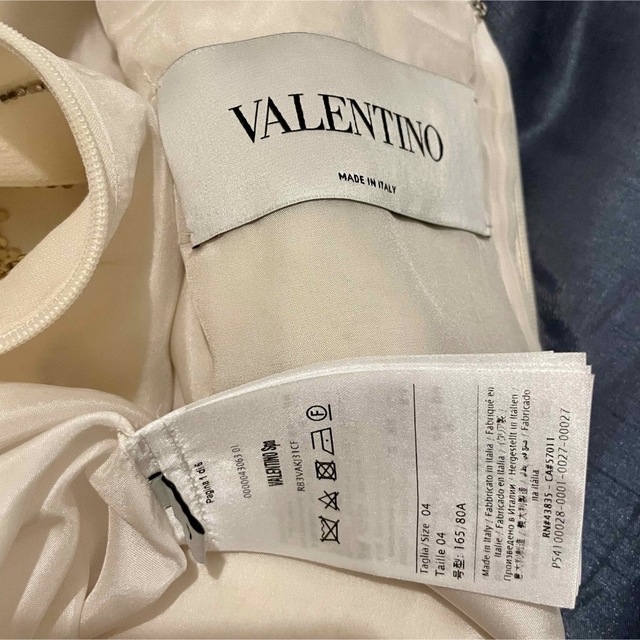 VALENTINO(ヴァレンティノ)のVALENTINO ヴァレンティノ スパンコールドレス レディースのワンピース(ひざ丈ワンピース)の商品写真