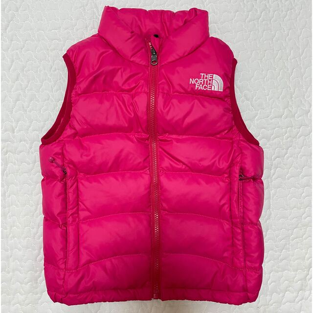 THE NORTH FACE(ザノースフェイス)のダウンベスト キッズ/ベビー/マタニティのキッズ服女の子用(90cm~)(ジャケット/上着)の商品写真