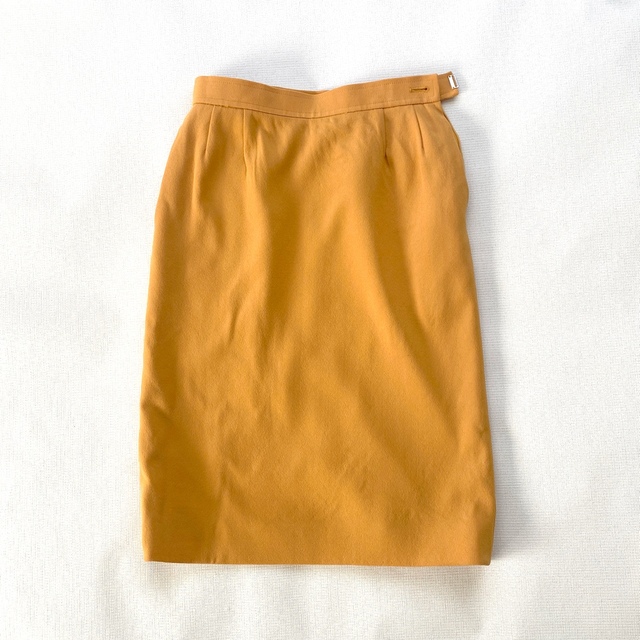 Yves Saint Laurent(イヴサンローラン)のイブサンローラン　ウールスカート　Mサイズ レディースのスカート(ひざ丈スカート)の商品写真