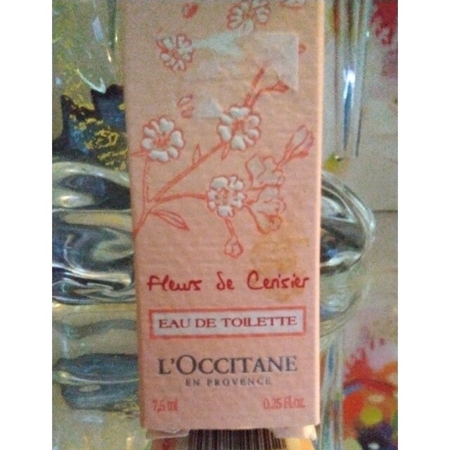 L'OCCITANE(ロクシタン)のロクシタン　ミニ香水 コスメ/美容のキット/セット(コフレ/メイクアップセット)の商品写真