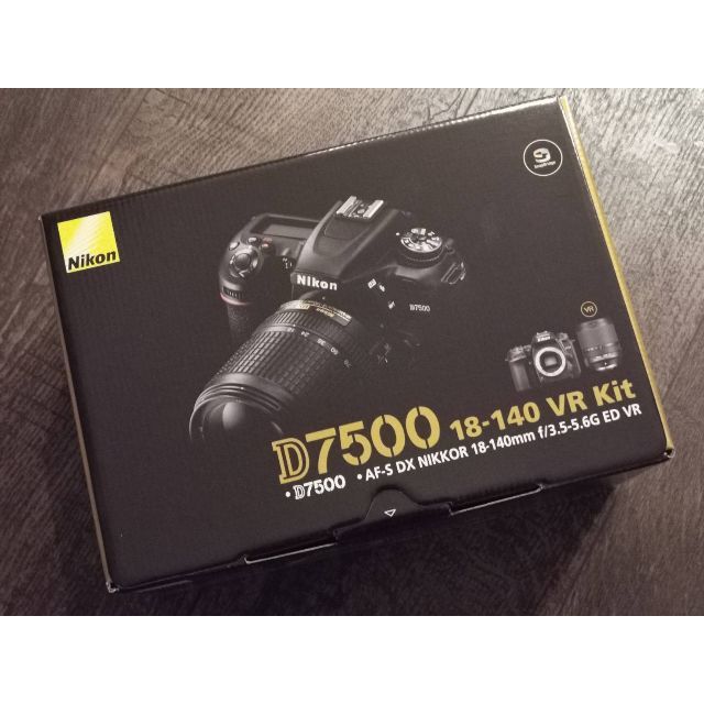 デジタル一眼新品未開封 Nikon ニコン D7500 18-140 VR レンズキット