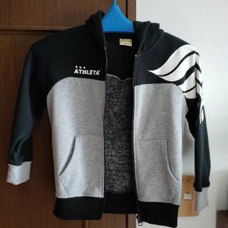 アスレタ(ATHLETA)のATHLETAキッズパーカー(ジャケット/上着)