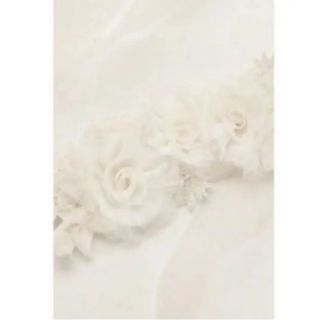 ヴェラウォン(Vera Wang)のwhite by verawang フラワーサッシュ(ウェディングドレス)