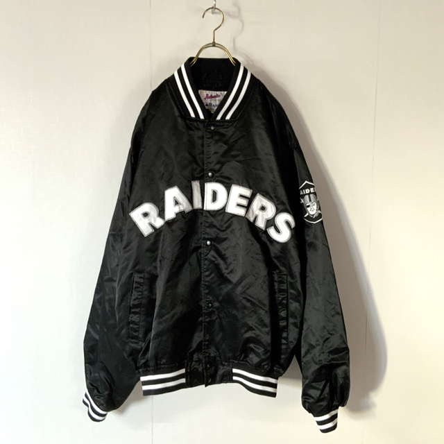 Majestic(マジェスティック)の希少 USA規格 majestic RAIDERS オーバーサイズジャケット メンズのジャケット/アウター(ブルゾン)の商品写真