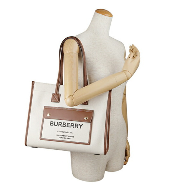 BURBERRY(バーバリー)の新品 バーバリー BURBERRY トートバッグ CANVAS&LEATHER NEW TOTE オフホワイト 白 レディースのバッグ(トートバッグ)の商品写真