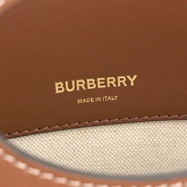 BURBERRY(バーバリー)の新品 バーバリー BURBERRY ハンドバッグ POCKET BUCKET BAG ホワイト 白 ブラウン 茶 レディースのバッグ(ハンドバッグ)の商品写真