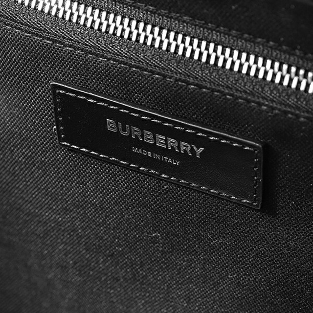 新品 バーバリー BURBERRY トートバッグ エンボスドレザー トートバッグ ブラック