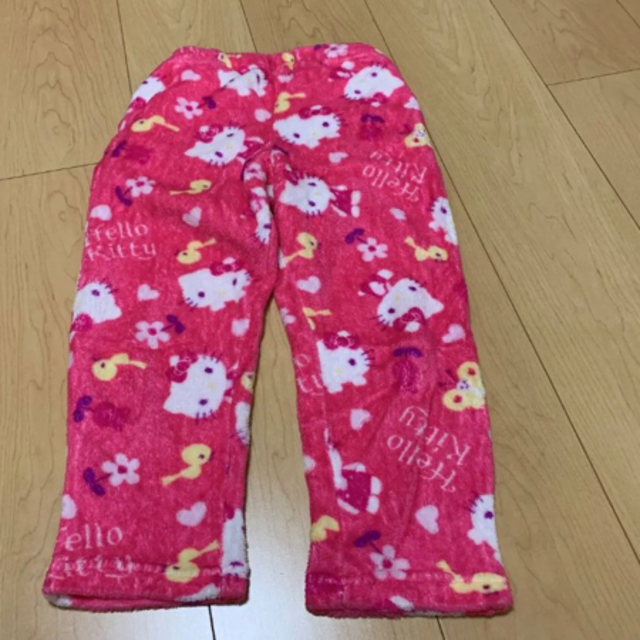 ハローキティ(ハローキティ)のパンツ　　１１０cm キッズ/ベビー/マタニティのキッズ服女の子用(90cm~)(パンツ/スパッツ)の商品写真