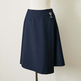 【期間限定お値下げ中💓】【美品💕】SATOKAスカート　ケイト　size1(ひざ丈スカート)