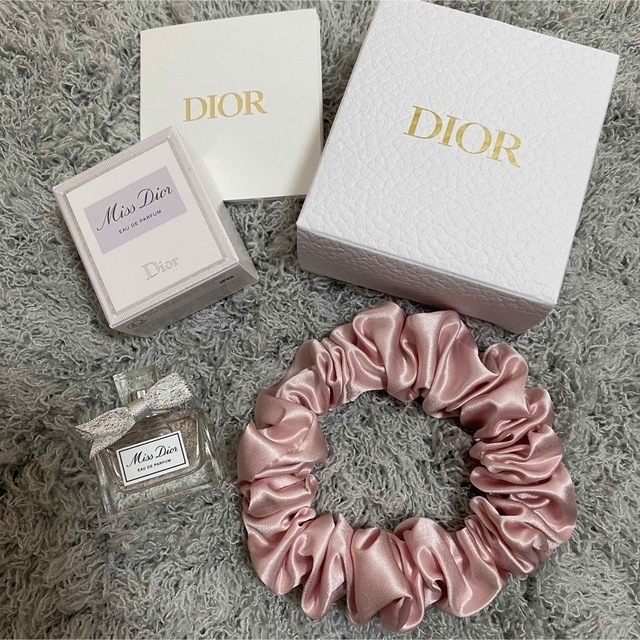 Dior(ディオール)の専用 Dior ミニ香水 コスメ/美容の香水(香水(女性用))の商品写真