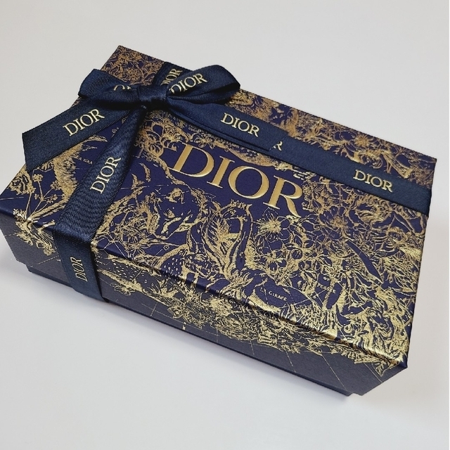 Dior(ディオール)のDior　ギフトボックス インテリア/住まい/日用品のオフィス用品(ラッピング/包装)の商品写真