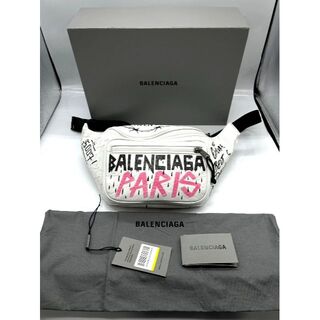 バレンシアガ(Balenciaga)の美品　BALENCIAGA　グラフィティプリント　エクスプローラー　ボディバッグ(ボディーバッグ)