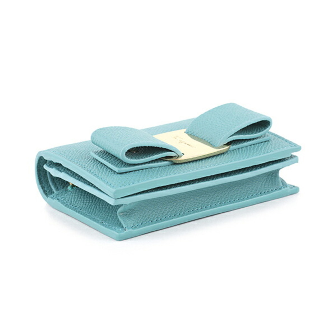 新品 フェラガモ FERRAGAMO 2つ折り財布 コンパクトウォレット ターコイズブルー 水色