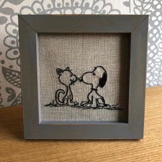 スヌーピー(SNOOPY)のハンドメイド　スヌーピー　刺繍ミニフレーム(インテリア雑貨)