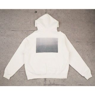 フィアオブゴッド(FEAR OF GOD)のFOG ESSENTIALS エッセンシャルズ パーカー ホワイト サイズM(パーカー)