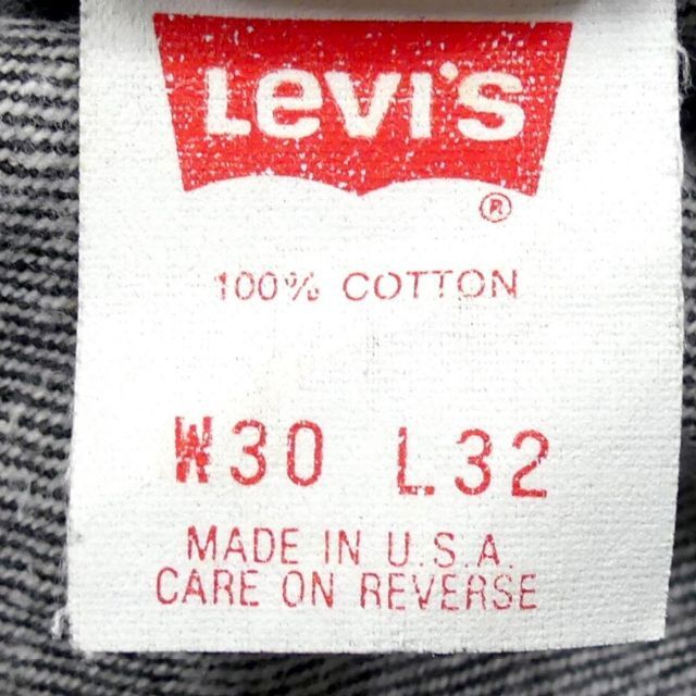 Levi's(リーバイス)のリーバイス501 W30 先染め 黒 USA ブラックデニム メンズJJ148 メンズのパンツ(デニム/ジーンズ)の商品写真