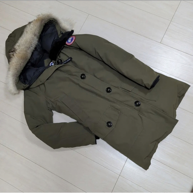 CANADA GOOSE(カナダグース)のカナダグース ブロンテ【値下げ】 レディースのジャケット/アウター(ダウンジャケット)の商品写真