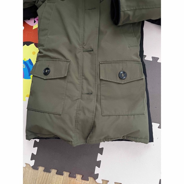 CANADA GOOSE(カナダグース)のカナダグース ブロンテ【値下げ】 レディースのジャケット/アウター(ダウンジャケット)の商品写真