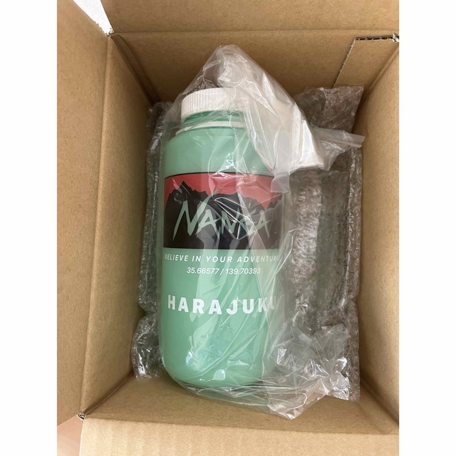 NANGA(ナンガ)の原宿店　限定 NANGA X NALGENE 蓄光ボトル　ナンガ　1L スポーツ/アウトドアのアウトドア(登山用品)の商品写真