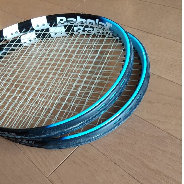 Babolat(バボラ)のバボラ PURE DRIVE TEAM ２セット スポーツ/アウトドアのテニス(ラケット)の商品写真