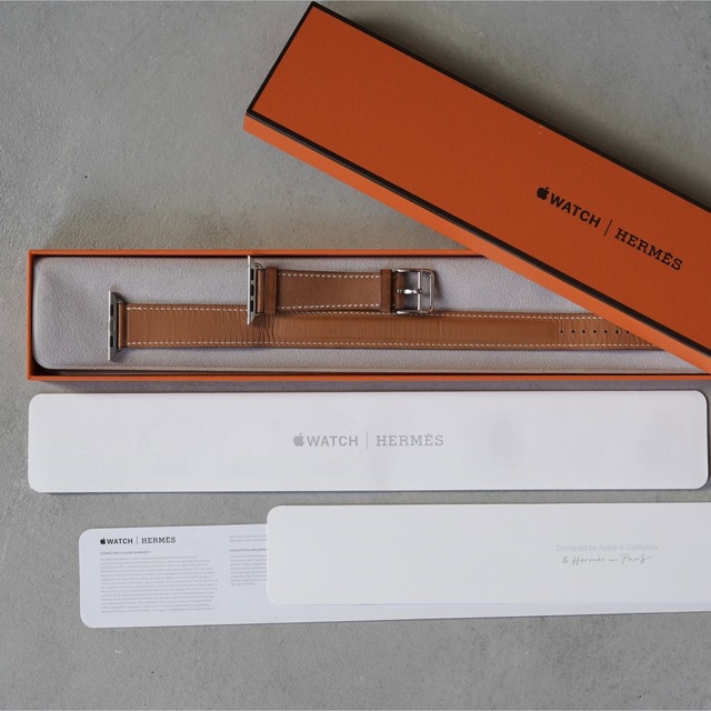 Hermes(エルメス)のApple Watch エルメス HERMES レザー ドゥブルトゥール   メンズの時計(レザーベルト)の商品写真