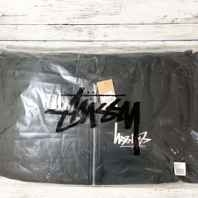 【新品】stussy スウェットパーカー　サイズL ブラック　シップアップ