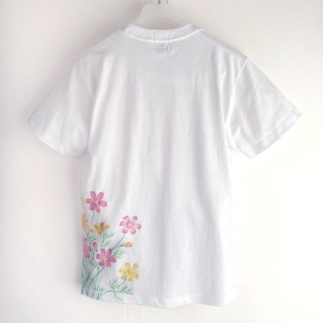 メンズ コスモス柄Tシャツ XLサイズ ホワイト 手描き ハンドメイド メンズのトップス(Tシャツ/カットソー(半袖/袖なし))の商品写真