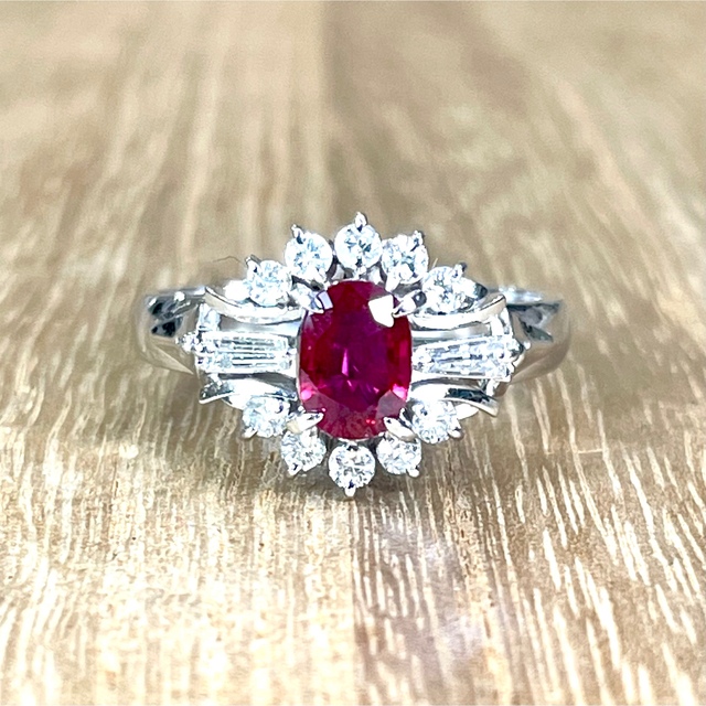 ☆Pt900 ルビー&ダイヤリング 4.2g☆ snizeno.rs