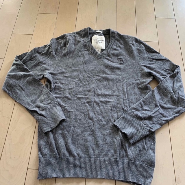 Abercrombie&Fitch(アバクロンビーアンドフィッチ)のアバクロ　カーディガン　美品 メンズのトップス(カーディガン)の商品写真