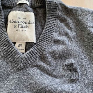 アバクロンビーアンドフィッチ(Abercrombie&Fitch)のアバクロ　カーディガン　美品(カーディガン)