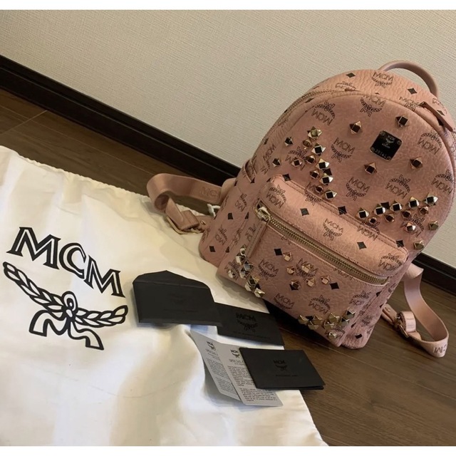 MCM - mcm リュック バックパック 廃盤 ピンク 派手 韓国 BTS 個性的の