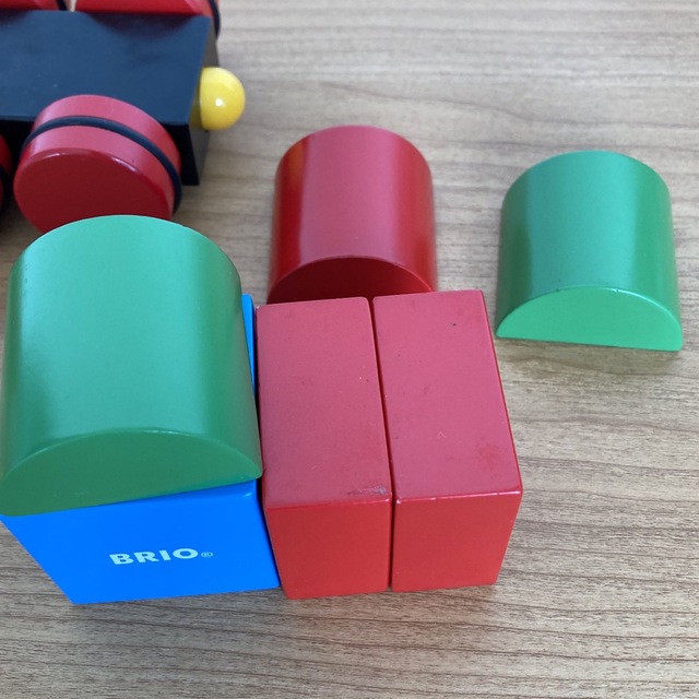 BRIO(ブリオ)のBRIO マグネット式スタッキングトレイン キッズ/ベビー/マタニティのおもちゃ(知育玩具)の商品写真