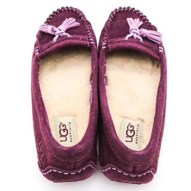 UGG(アグ)の《希少》UGG フラットシューズ 紫 タッセル モカシン 24cm レディースの靴/シューズ(スリッポン/モカシン)の商品写真