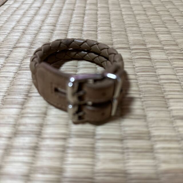 Bottega Veneta(ボッテガヴェネタ)のボッテガ ヴェネタ レザーバングル  レディースのアクセサリー(ブレスレット/バングル)の商品写真